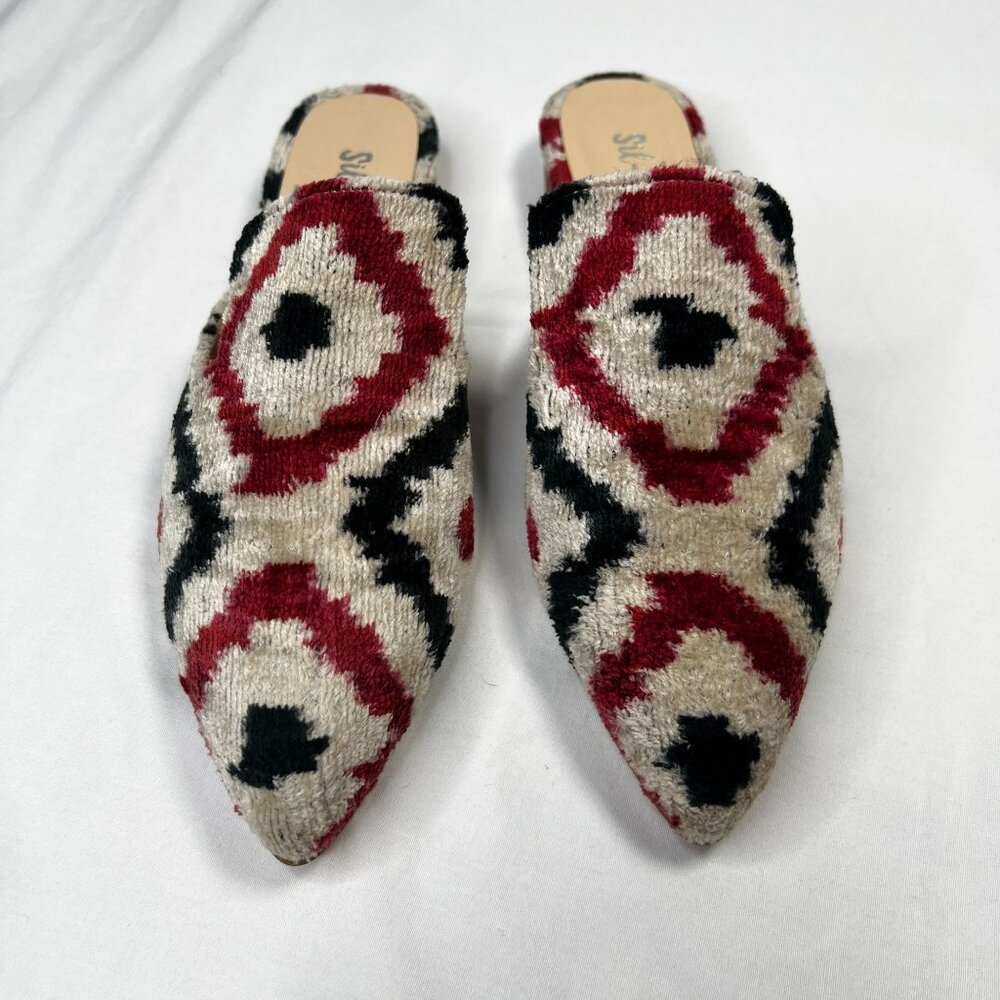 Sil-Russo Ikat Tapestry Mules Flats Slides Geometric Ivory Red Black 38 US 7-7.5 - Picture 6 of 10